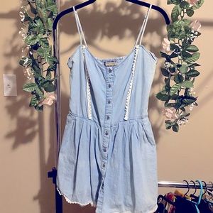 JEAN ROMPER W/ LACE LINING SKIRT/SHORT SIZE S